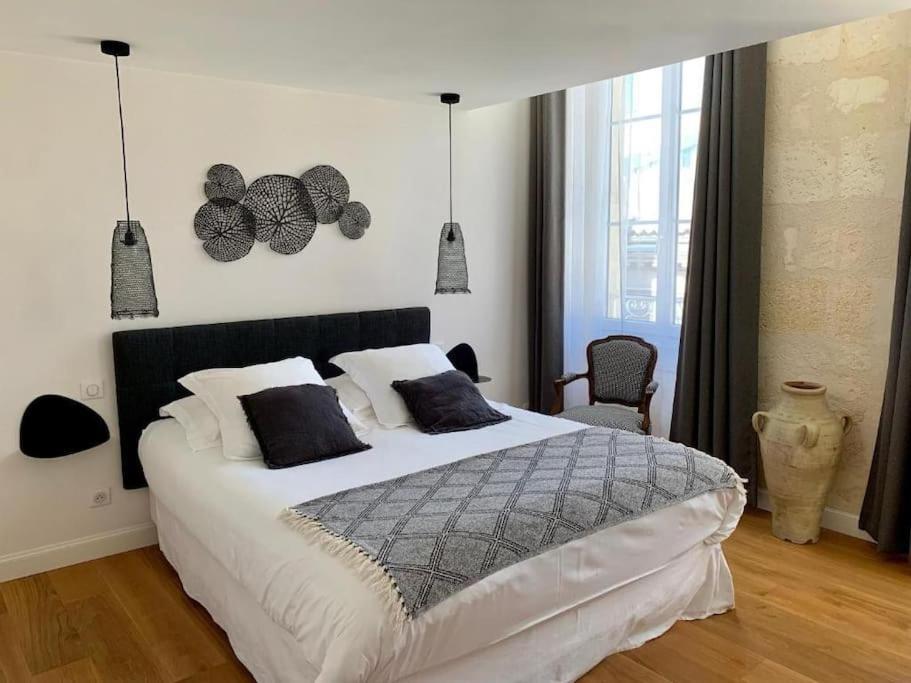 Maison D'Hotes, Terrasse & Jacuzzi En Plein Centre Bordeaux Exterior photo